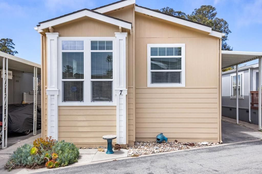 1555 Merrill Street # 7, Santa Cruz