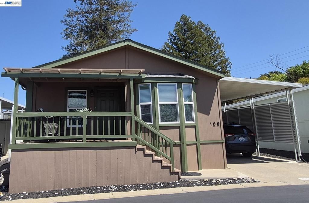 3263 Vineyard Ave. #108, Pleasanton