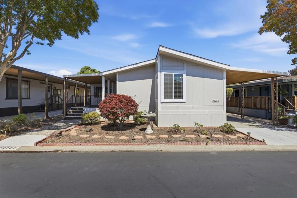29262 Whalebone Way # 349, Hayward