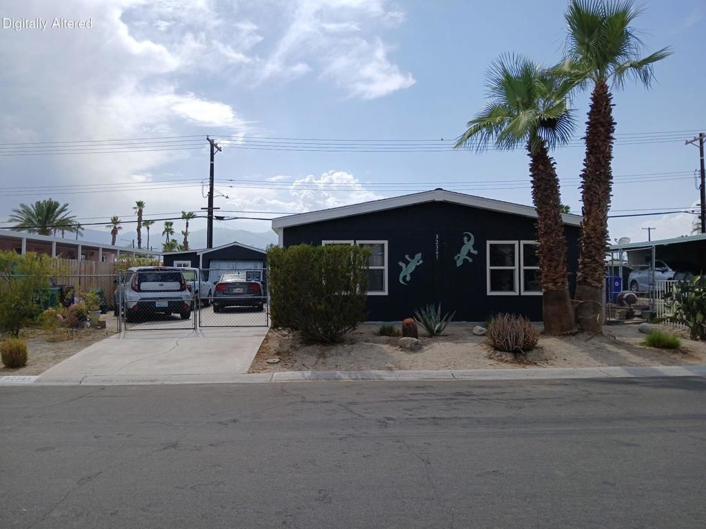 32361 Wells Fargo Road, Thousand Palms