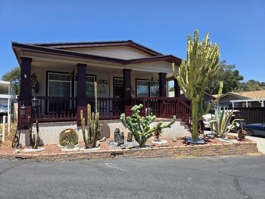 3909 Reche Rd # 179, Fallbrook