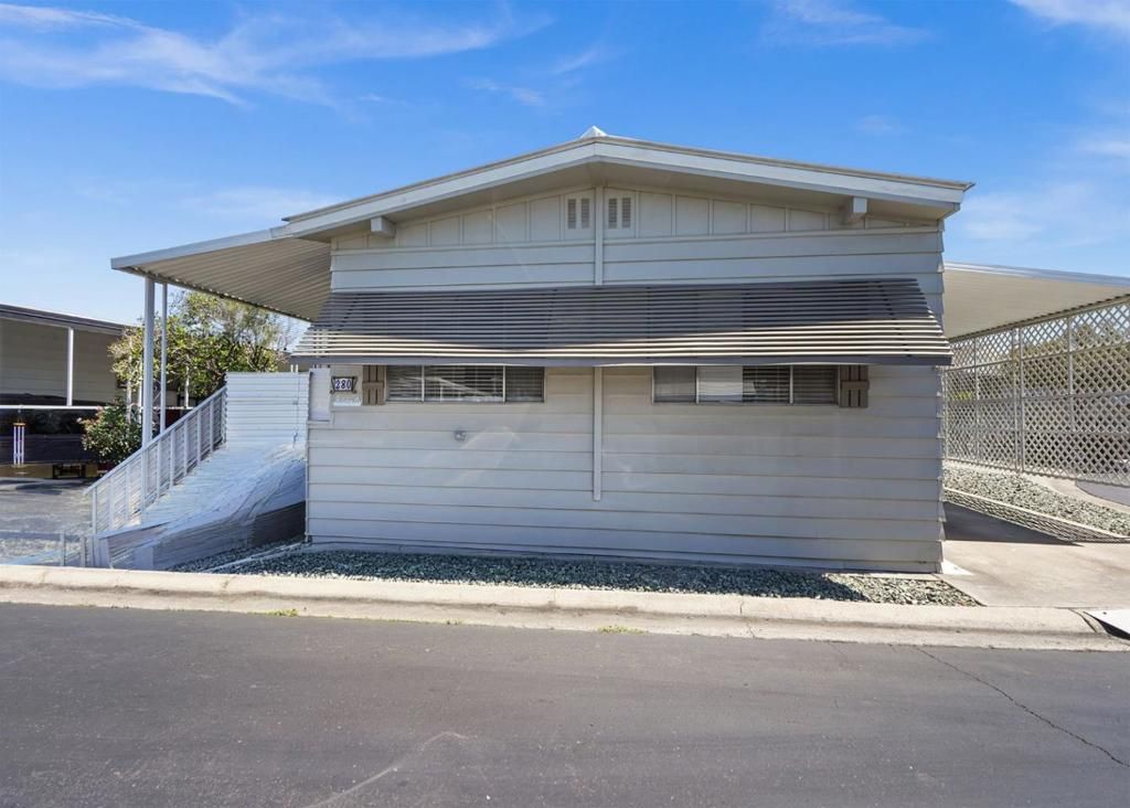 8700 West Lane # 280, Stockton