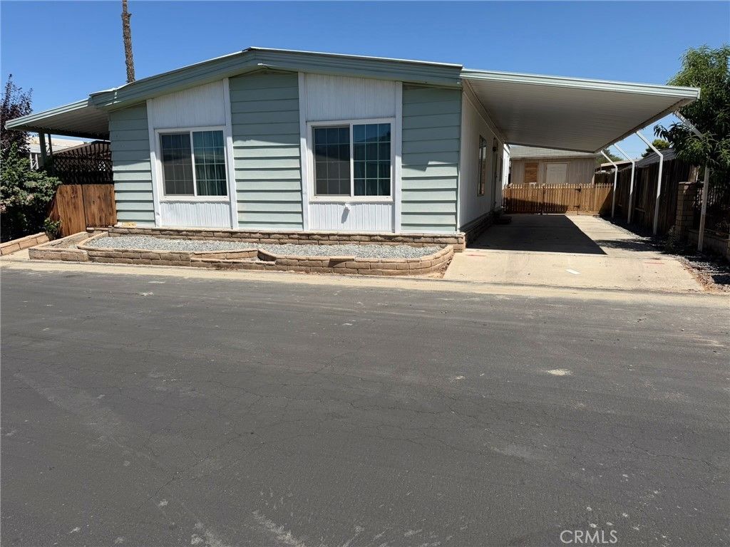 3535 Stine, Bakersfield