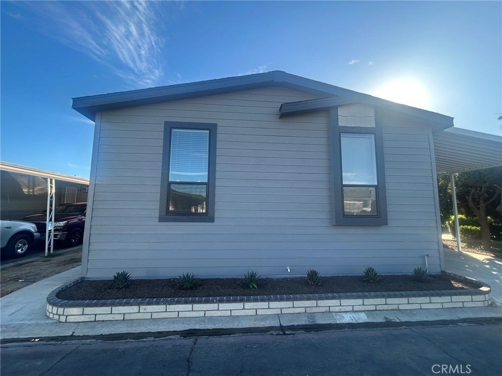 300 N Rampart # 11, Orange