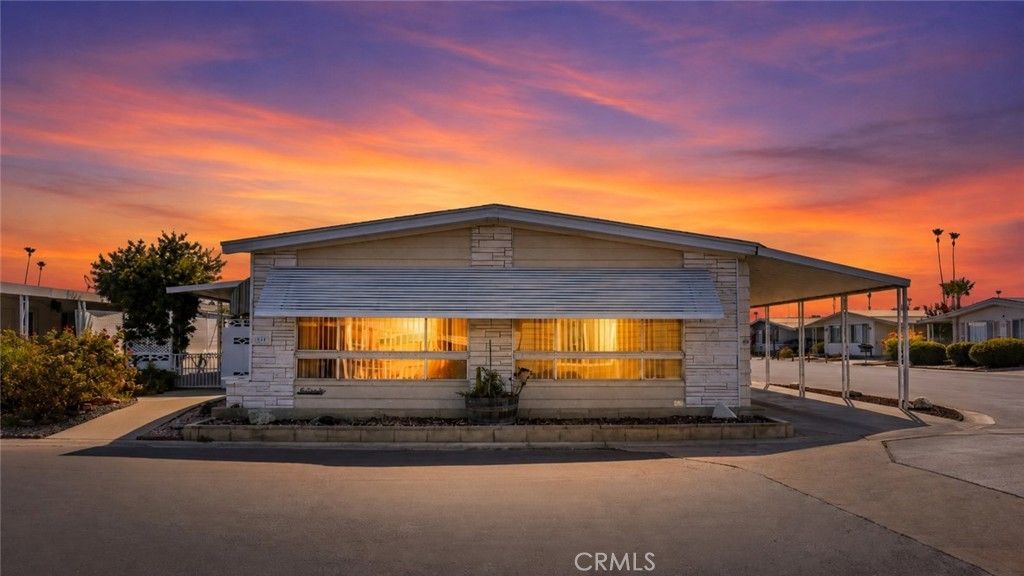 601 N Kirby St # 85, Hemet