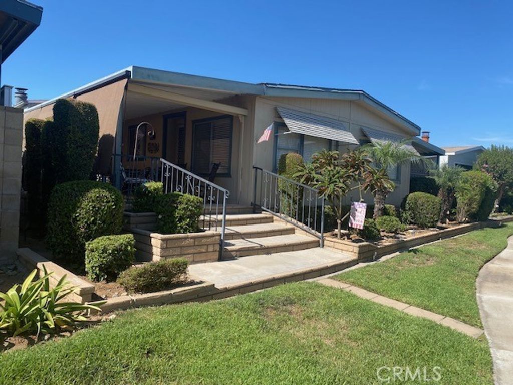 1272 Harbor Lake # 159, Brea