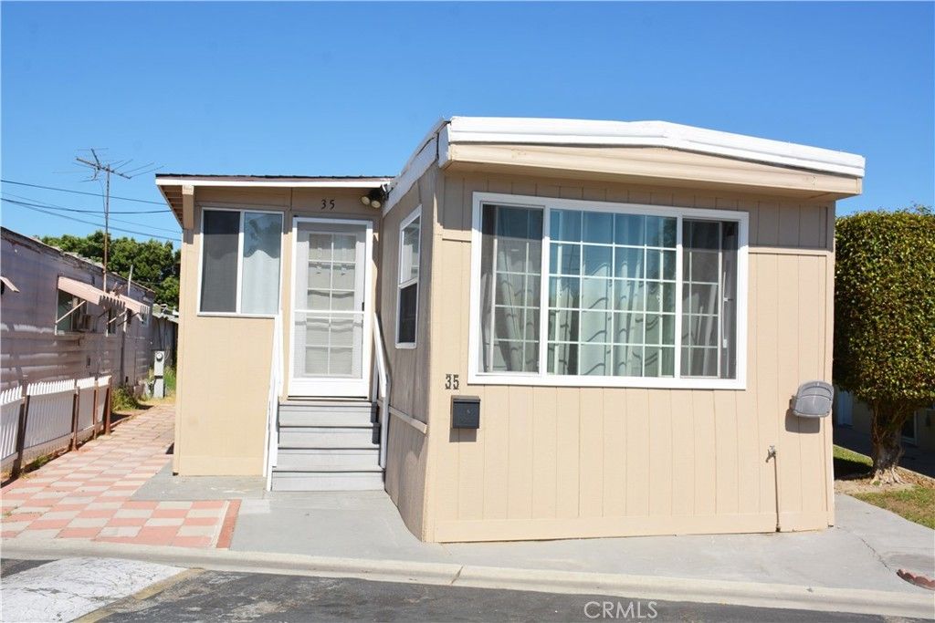 2767 W. 1st St. # 35, Santa Ana