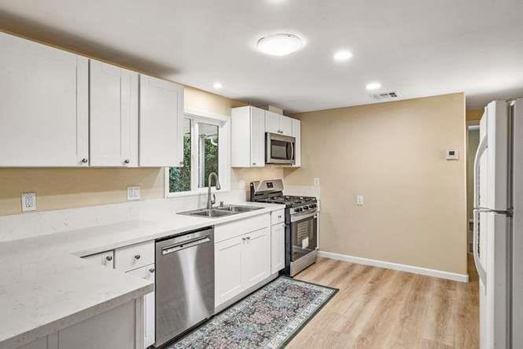 13606 Monte Del Sol # 134, Castroville