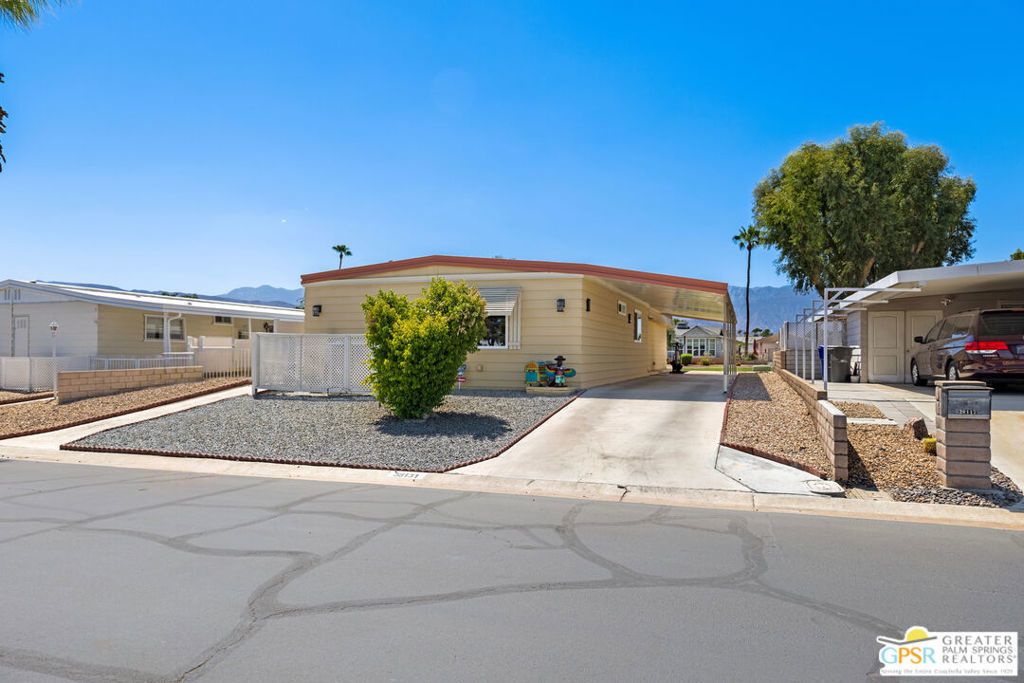 38131 Pigeon Springs Drive, Palm Desert