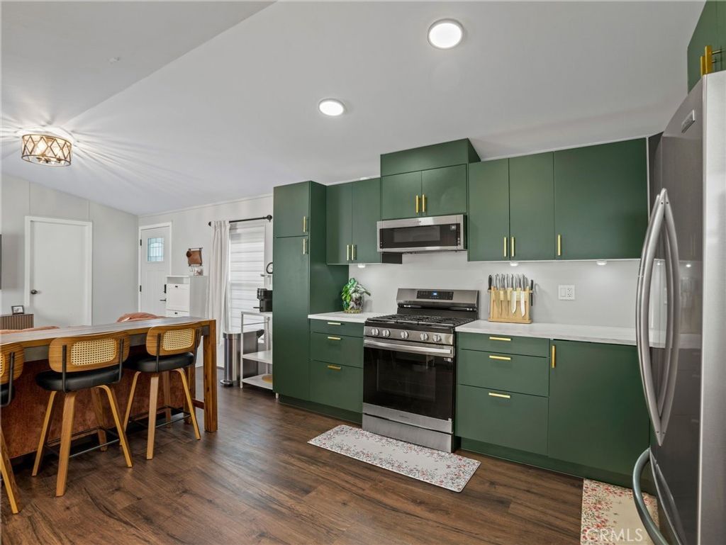 1517 N Newhope Street # 76, Santa Ana
