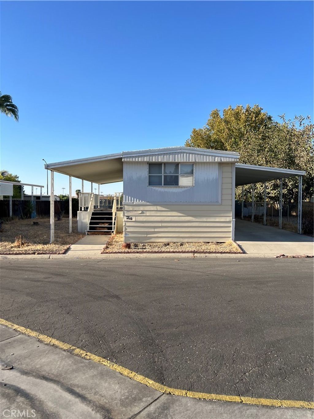 123 N 10th # 24, Taft