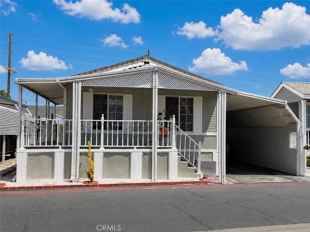 21500 Lassen Street # 99, Chatsworth