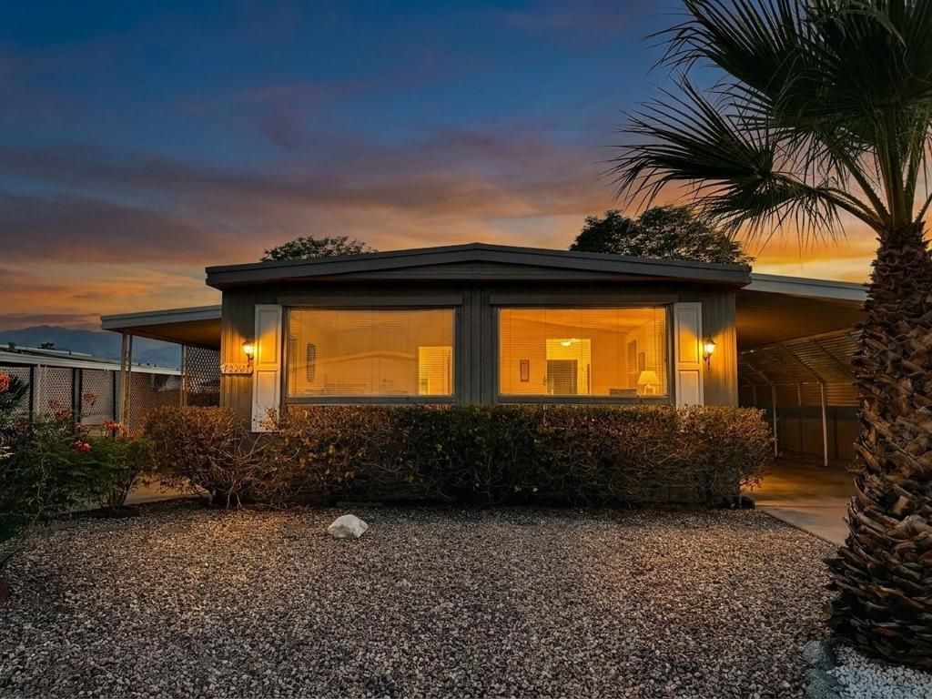 73201 Highland Springs Drive, Palm Desert