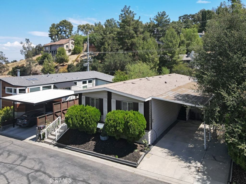 23777 Mulholland Highway # 4, Calabasas
