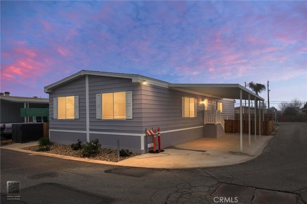 103 Cedarwood Lane, Bakersfield