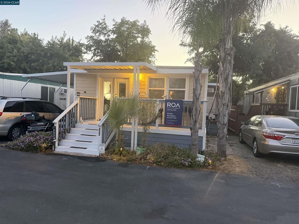 703 W Oro Dam Blvd, Oroville