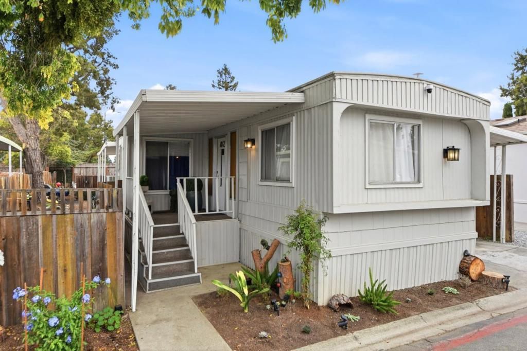 402 Los Encinos Avenue # 402, San Jose