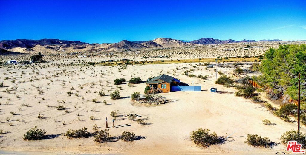 3838 Indian Cove Road, Twentynine Palms