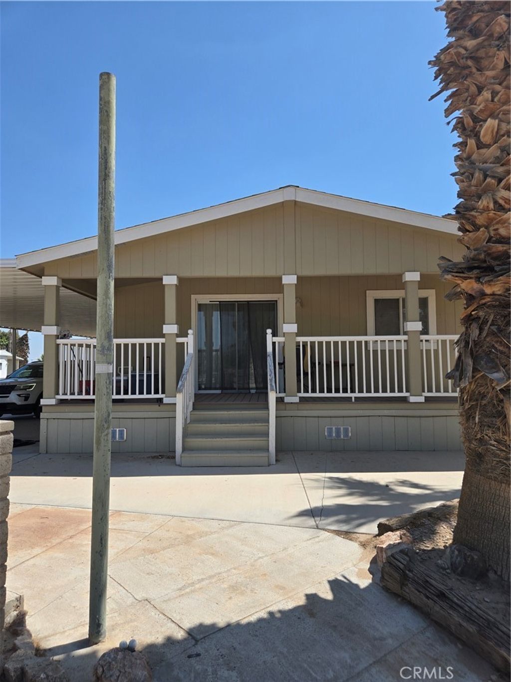 3589 Wells, Blythe