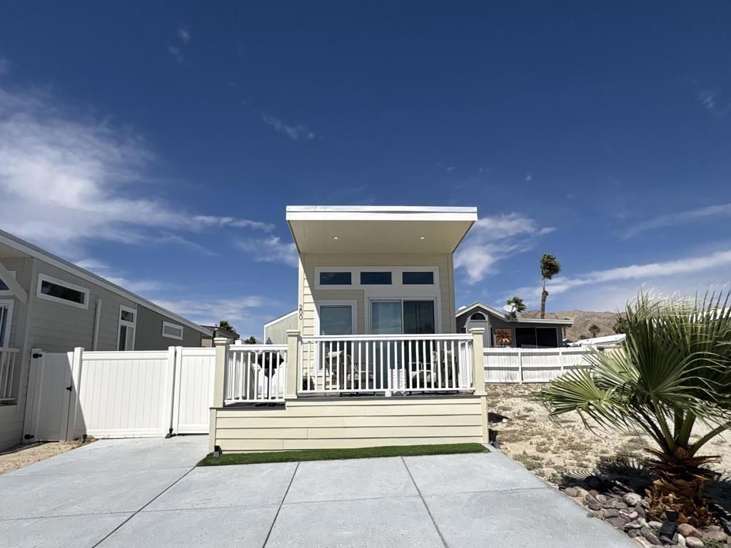 70200 Dillon Road # #200, Desert Hot Springs