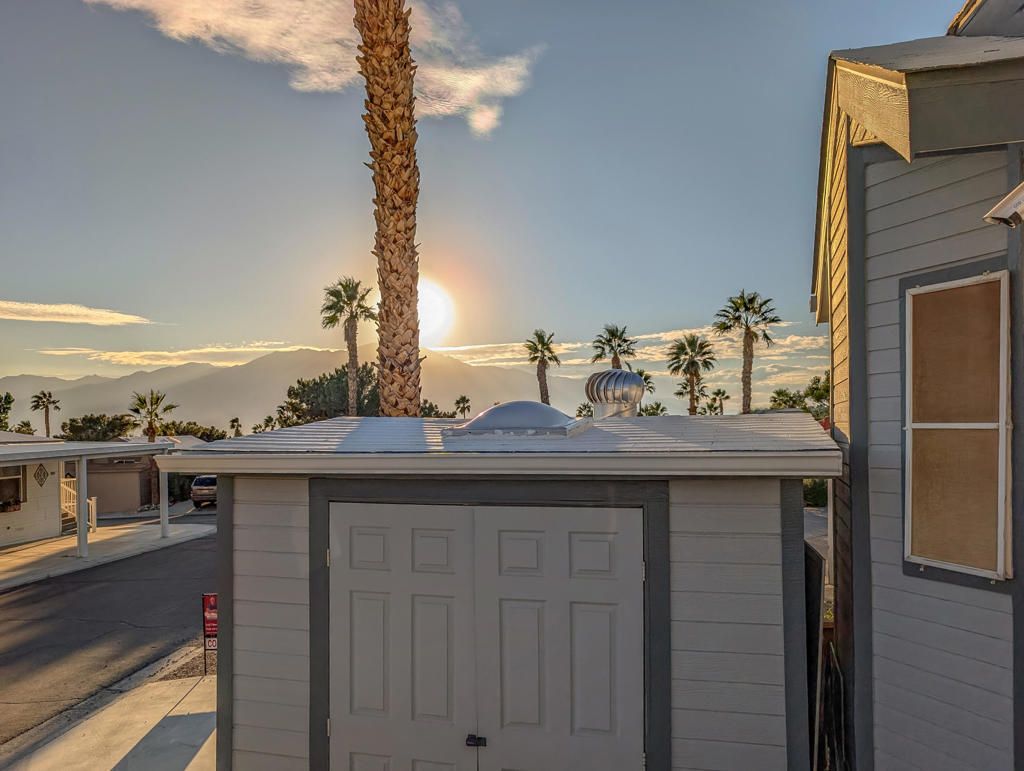 70200 Dillon Road # 518, Desert Hot Springs