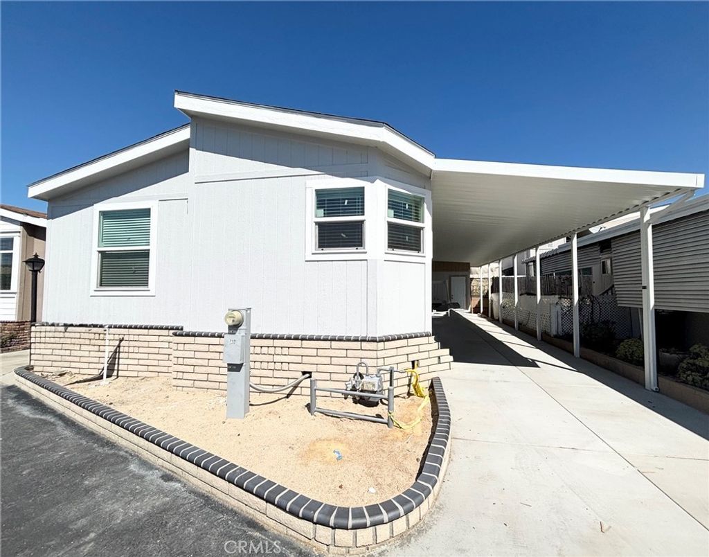 301 E Foothill Boulevard # 130, Pomona