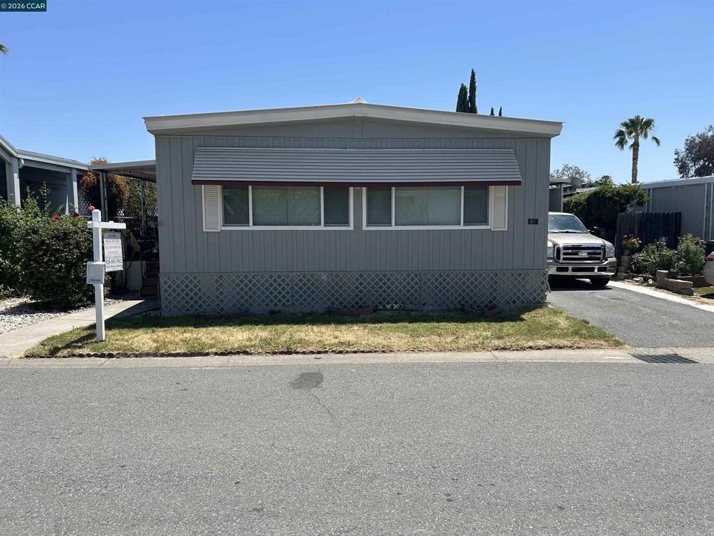 261 Tanbor Way, Pacheco
