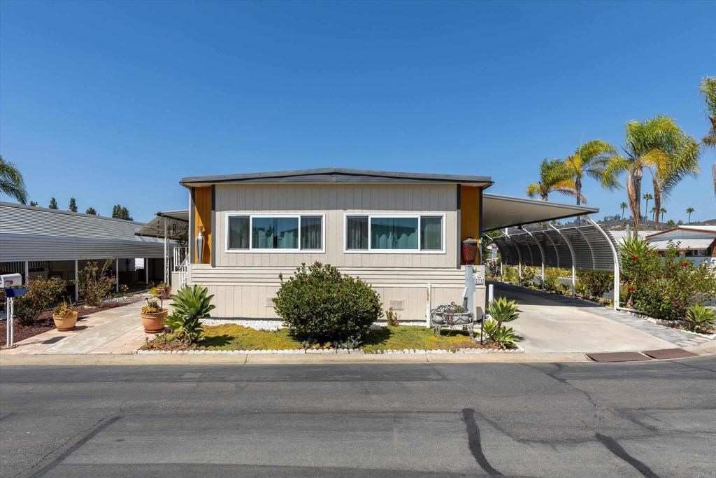 2280 E Valley Parkway # 127, Escondido