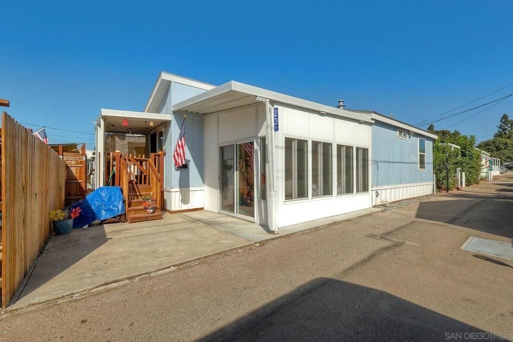 7495 Oakland Rd # 23, La Mesa