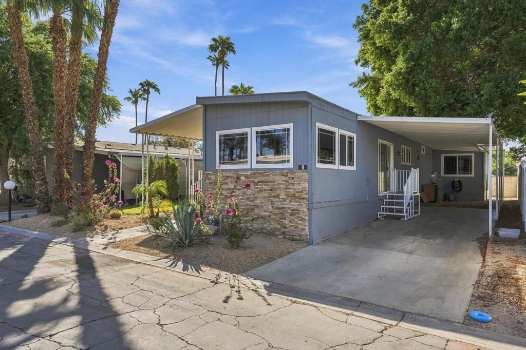 80000 Avenue 48 # 6, Indio