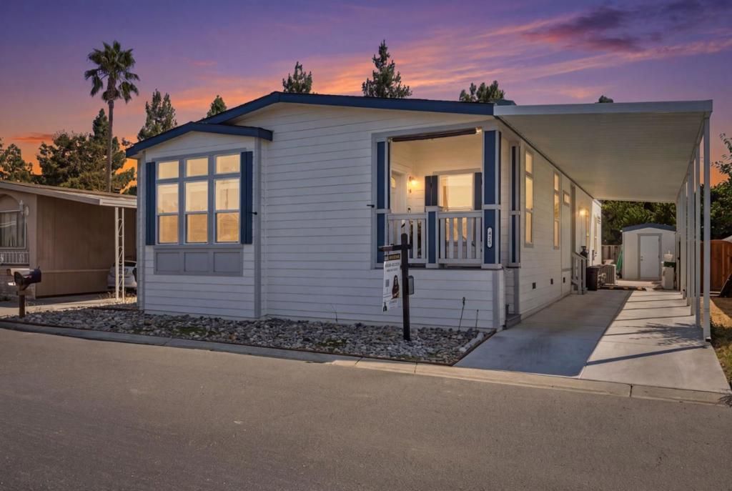 165 Blossom Hill Road # 421, San Jose