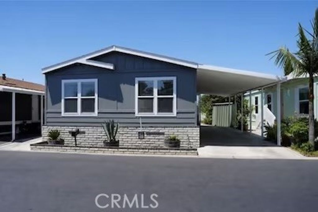 4080 W 1st # 105, Santa Ana