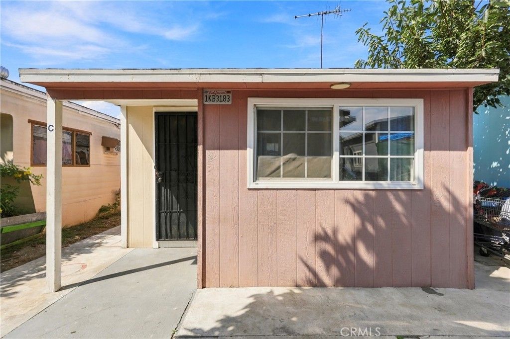 12265 Woodruff # 42, Downey