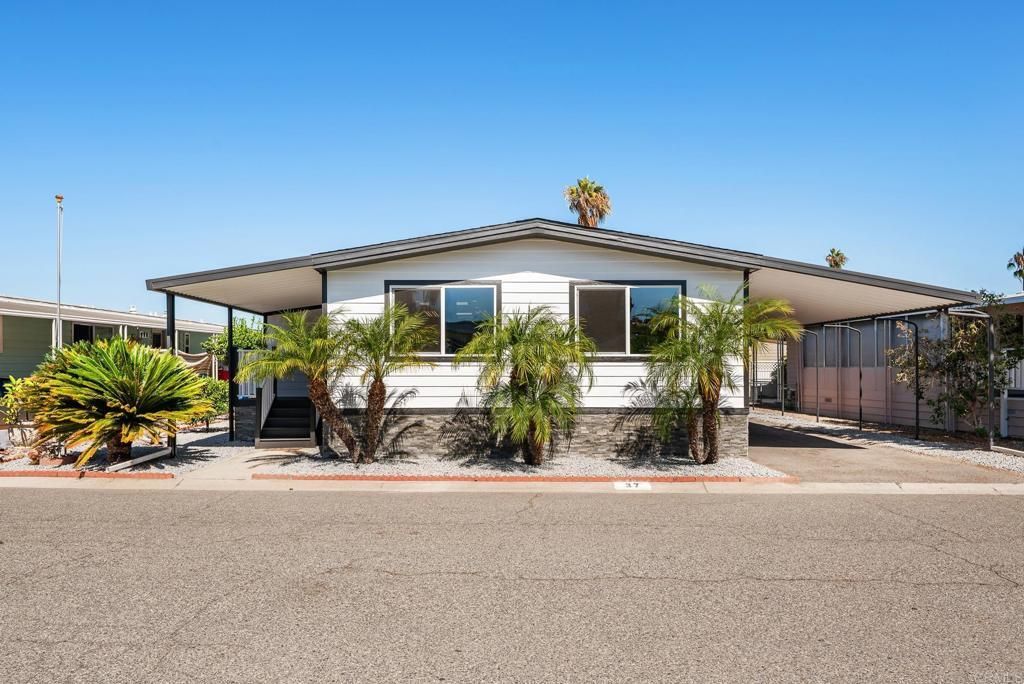 200 N El Camino Real # 37, Oceanside