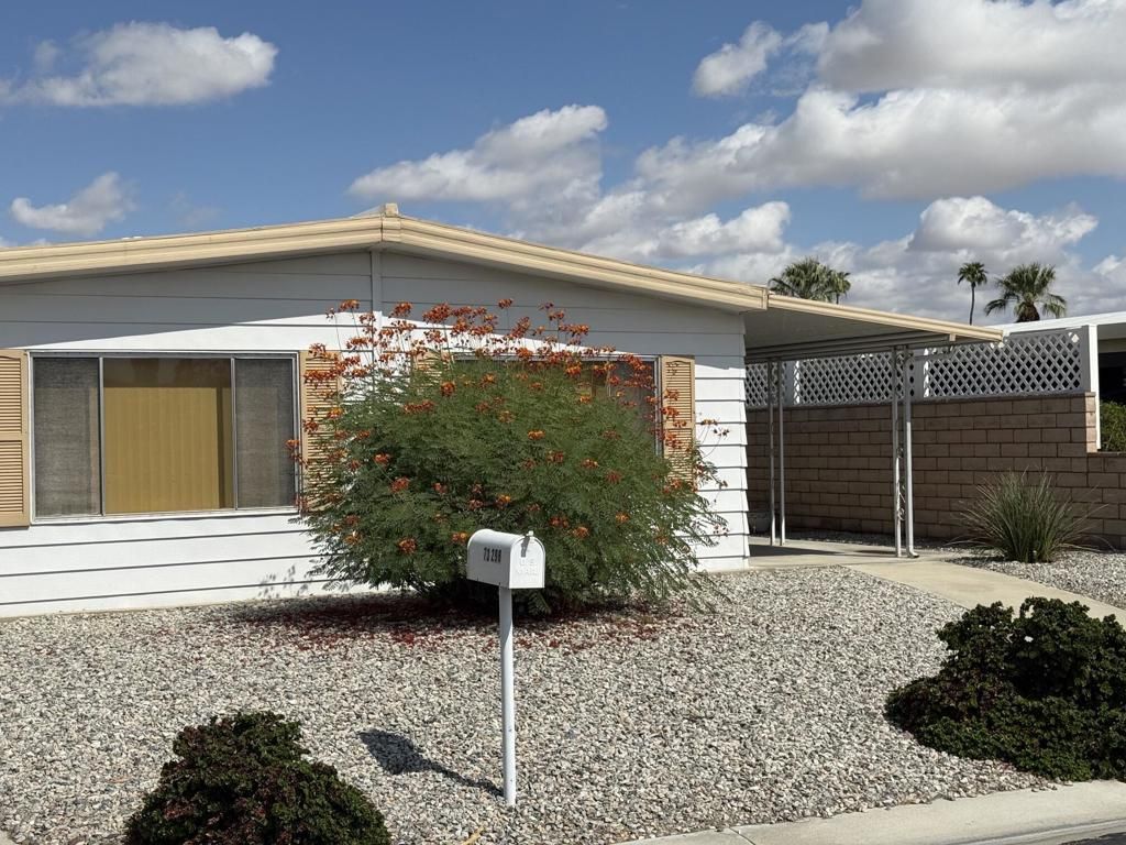 73298 Adobe Springs Drive, Palm Desert