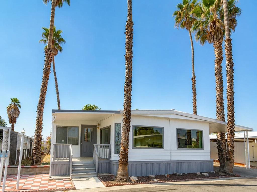 141 Calle Arriba, Palm Springs