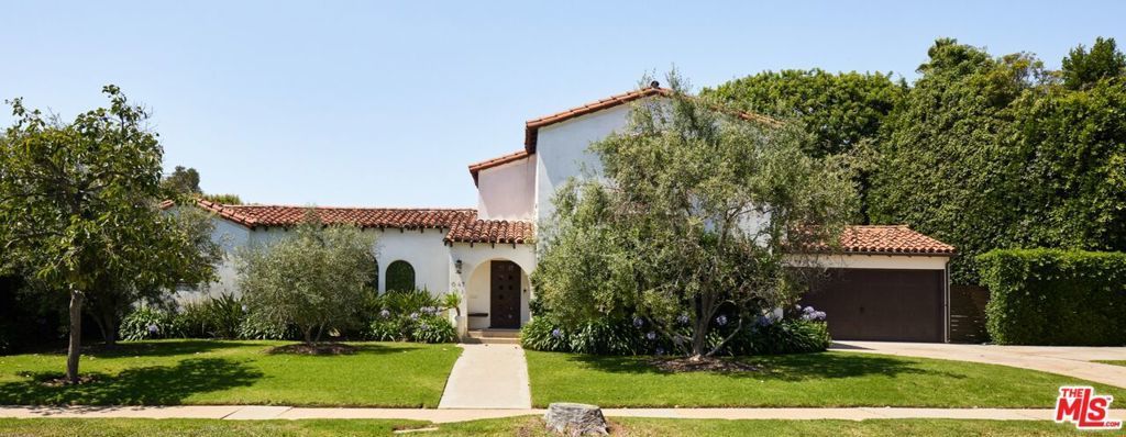 647 Toyopa Drive, Pacific Palisades