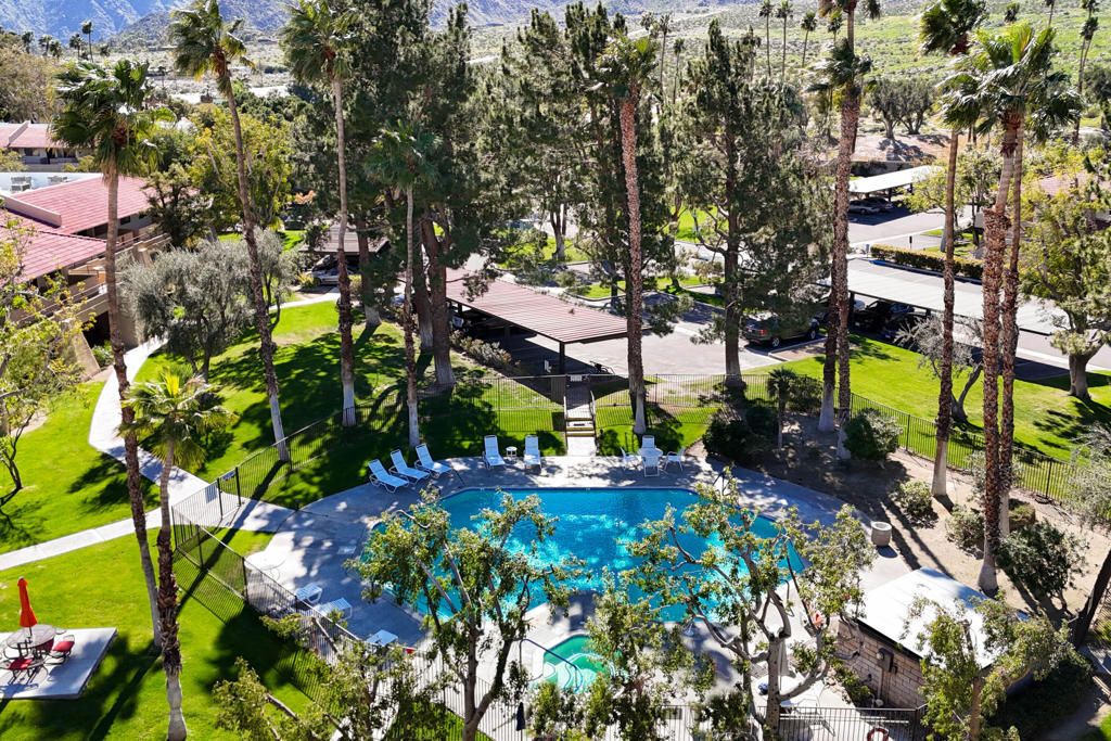 675 N Los Felices Circle W # 205, Palm Springs