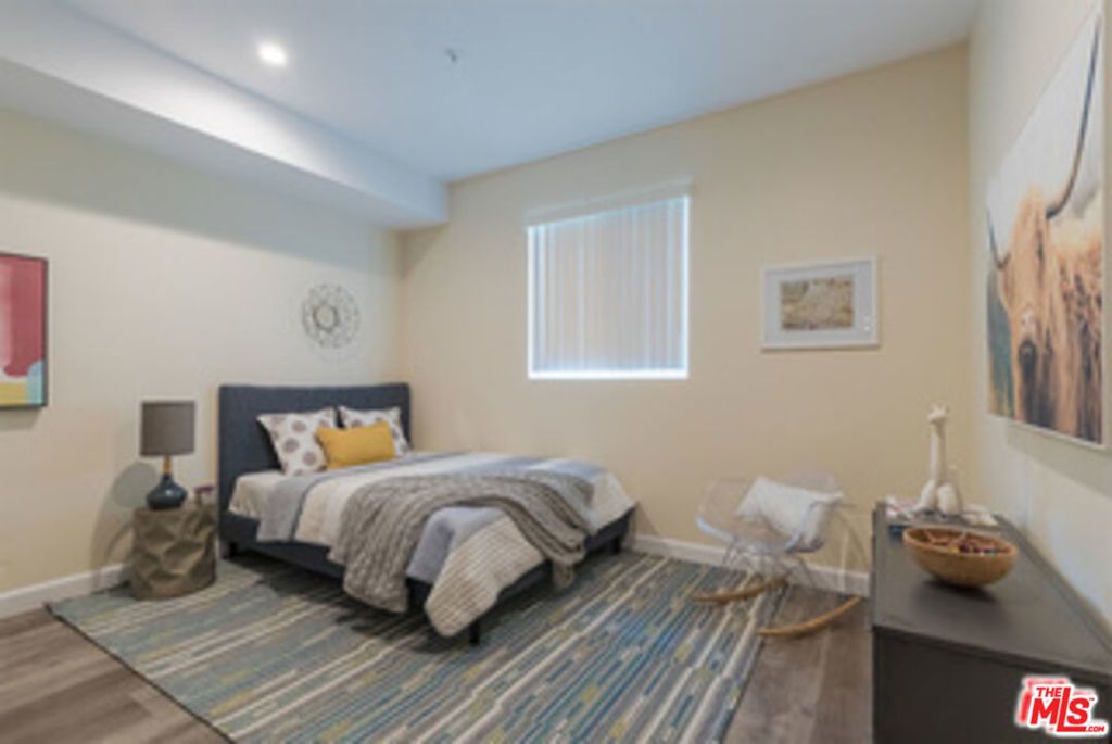 850 S Gramercy Place # 305, Los Angeles