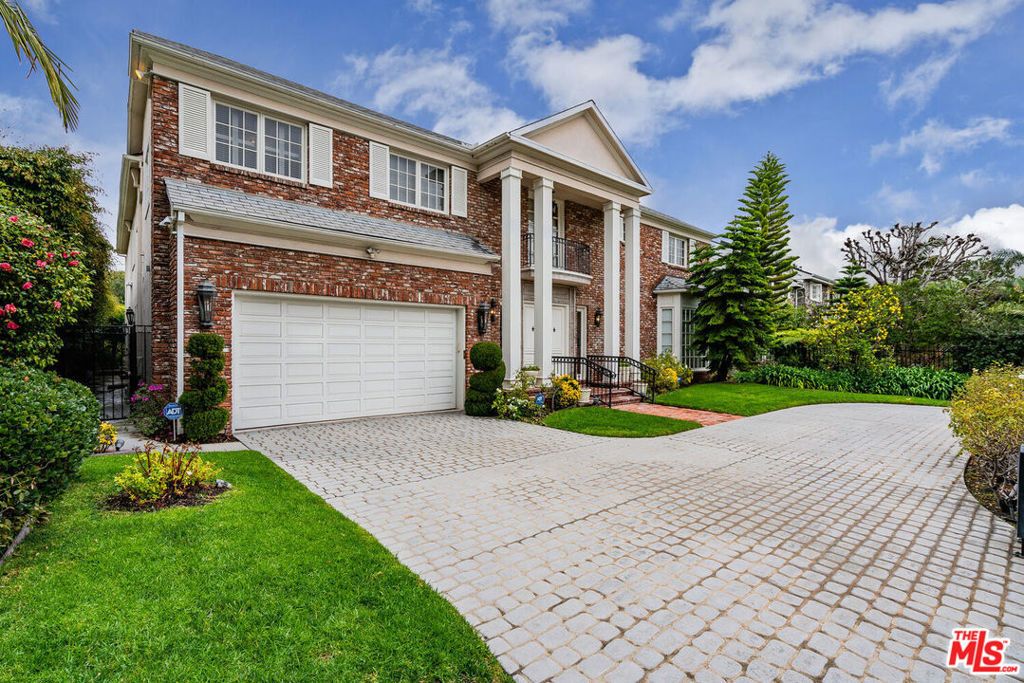 604 N Linden Drive, Beverly Hills