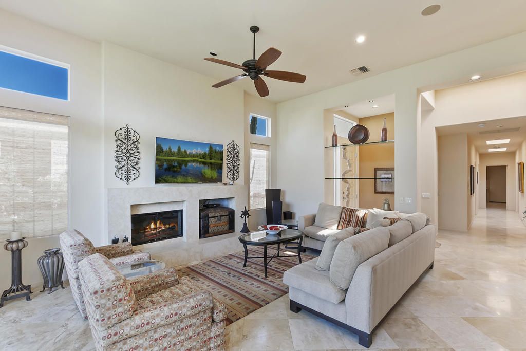 359 Desert Holly Drive, Palm Desert