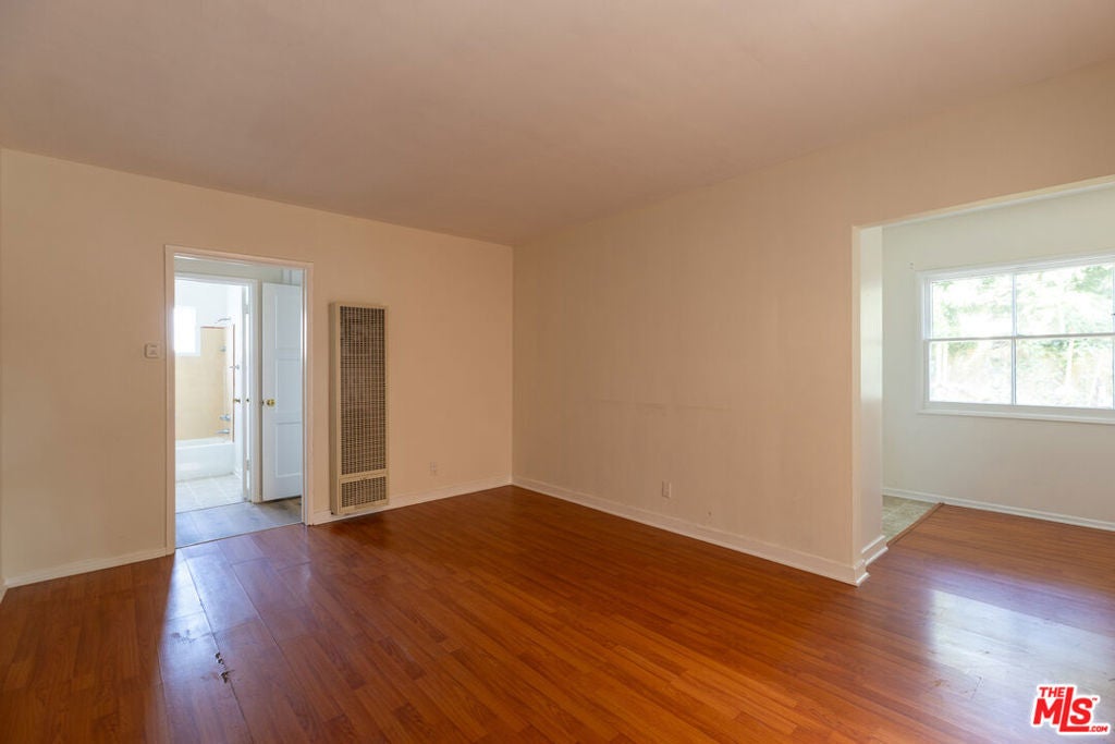 1314 1/4 Barrington Avenue, Los Angeles