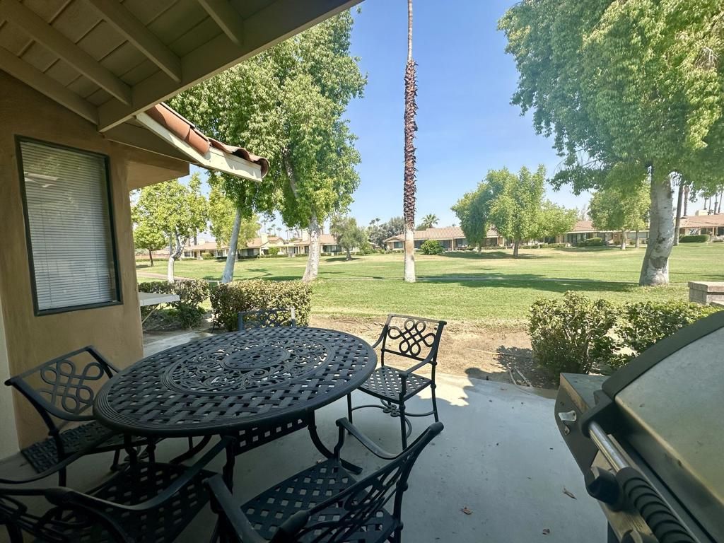 316 S Sierra Madre, Palm Desert