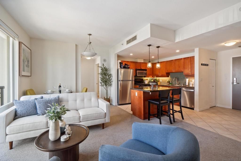 1240 India St # 517, San Diego