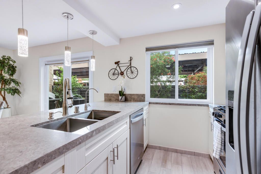 2274 N Indian Canyon Drive # C, Palm Springs