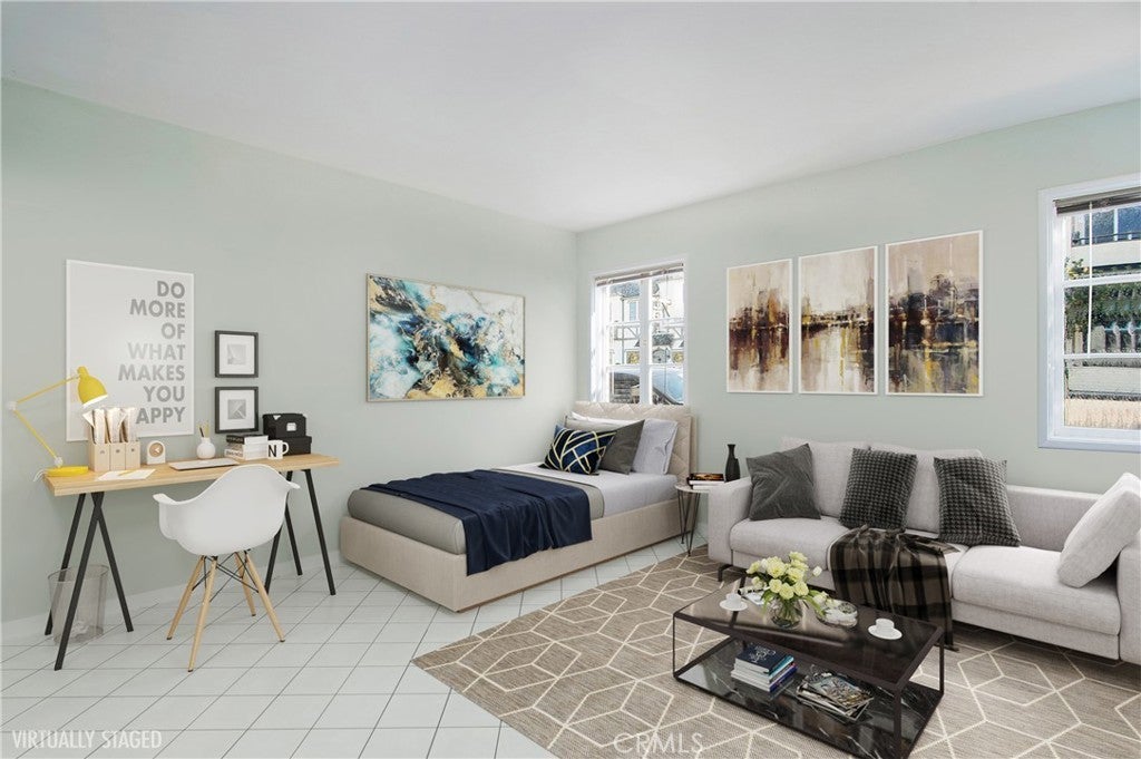 1185 1/2 Glenneyre Street, Laguna Beach Property Listing MLS® LG24217866