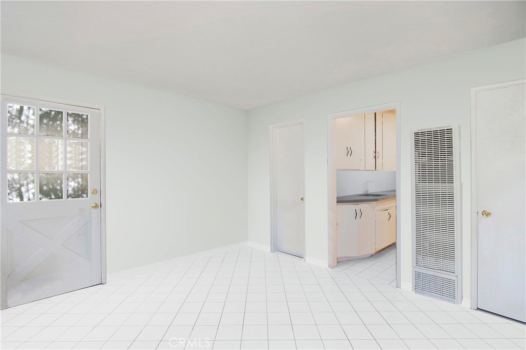 1185 1/2 Glenneyre Street, Laguna Beach Property Listing MLS® LG24217866