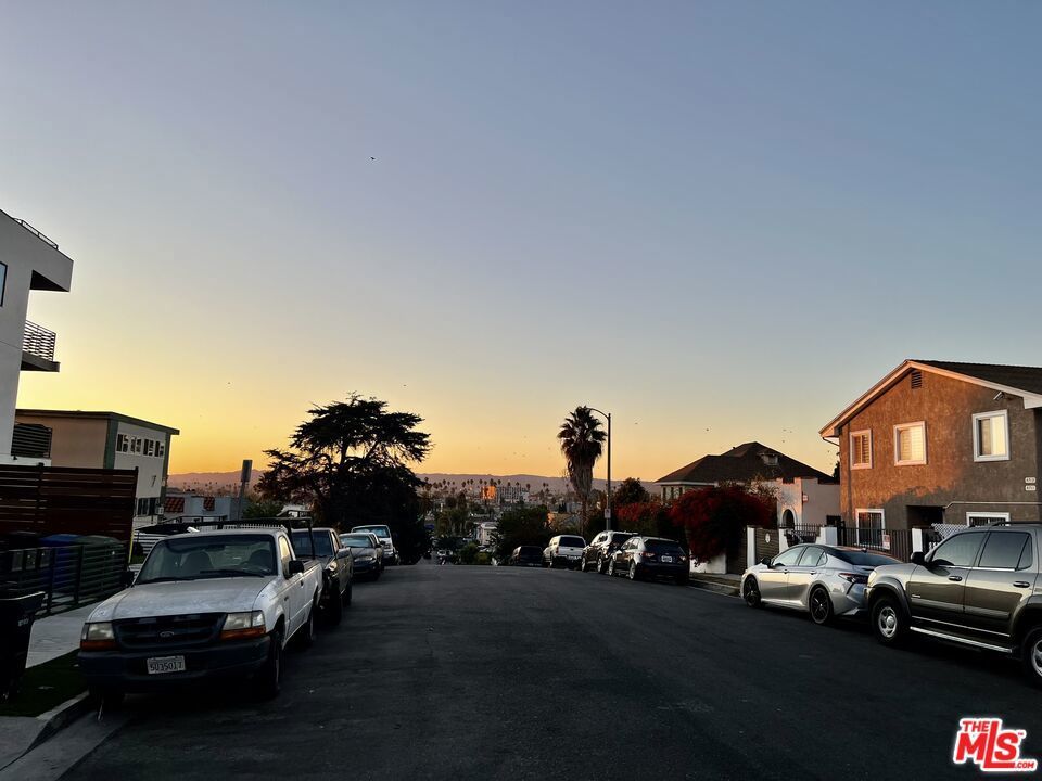 Photo of Listing #24464479