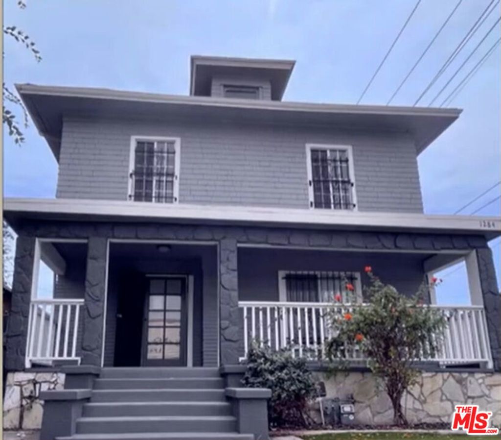 1284 W 38th Street, Los Angeles
