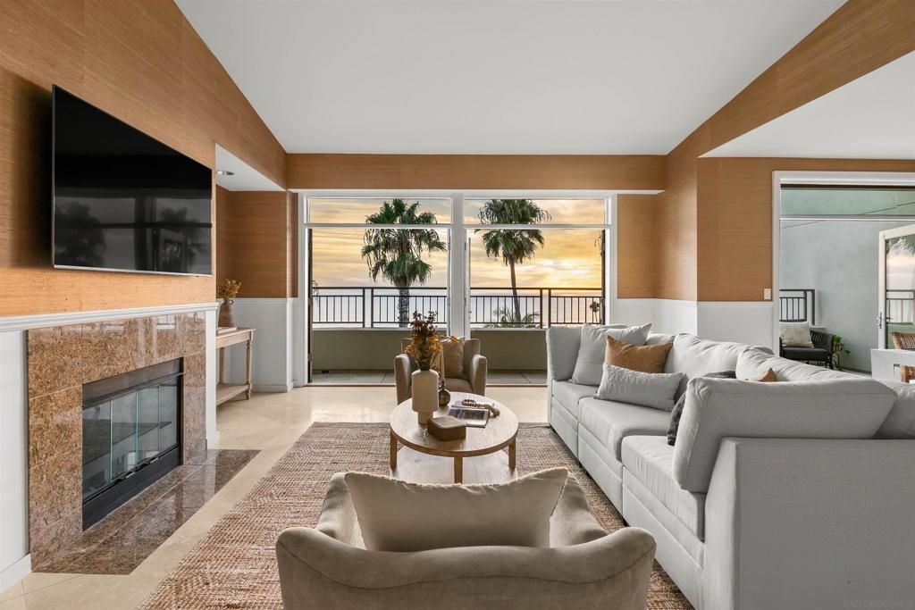 5430 La Jolla Boulevard # C302, La Jolla
